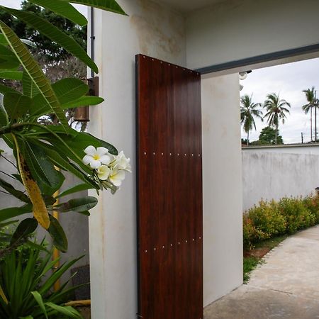 Apartamento Rapina House Mai Khao Exterior foto