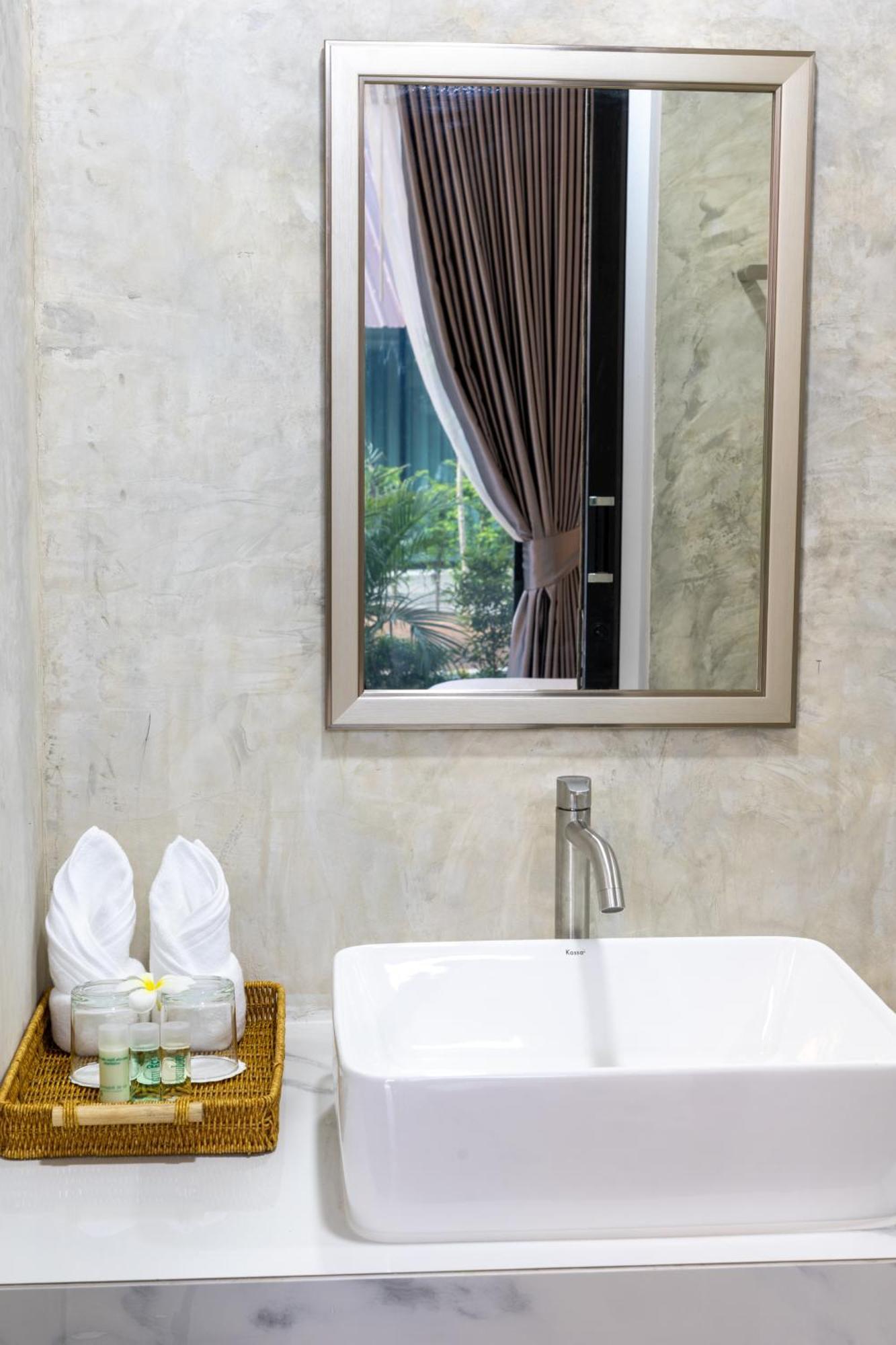 Apartamento Rapina House Mai Khao Exterior foto