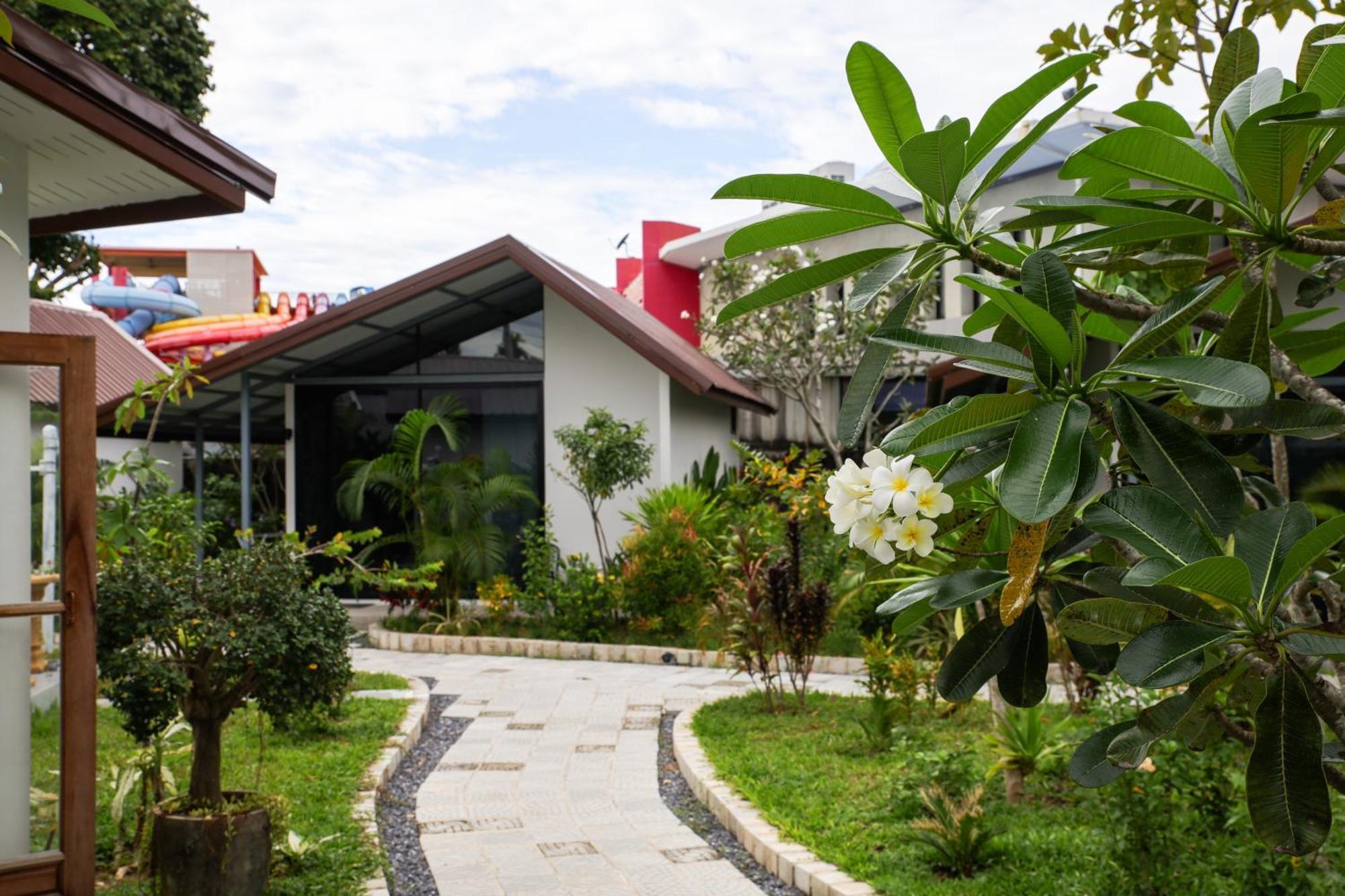 Apartamento Rapina House Mai Khao Exterior foto